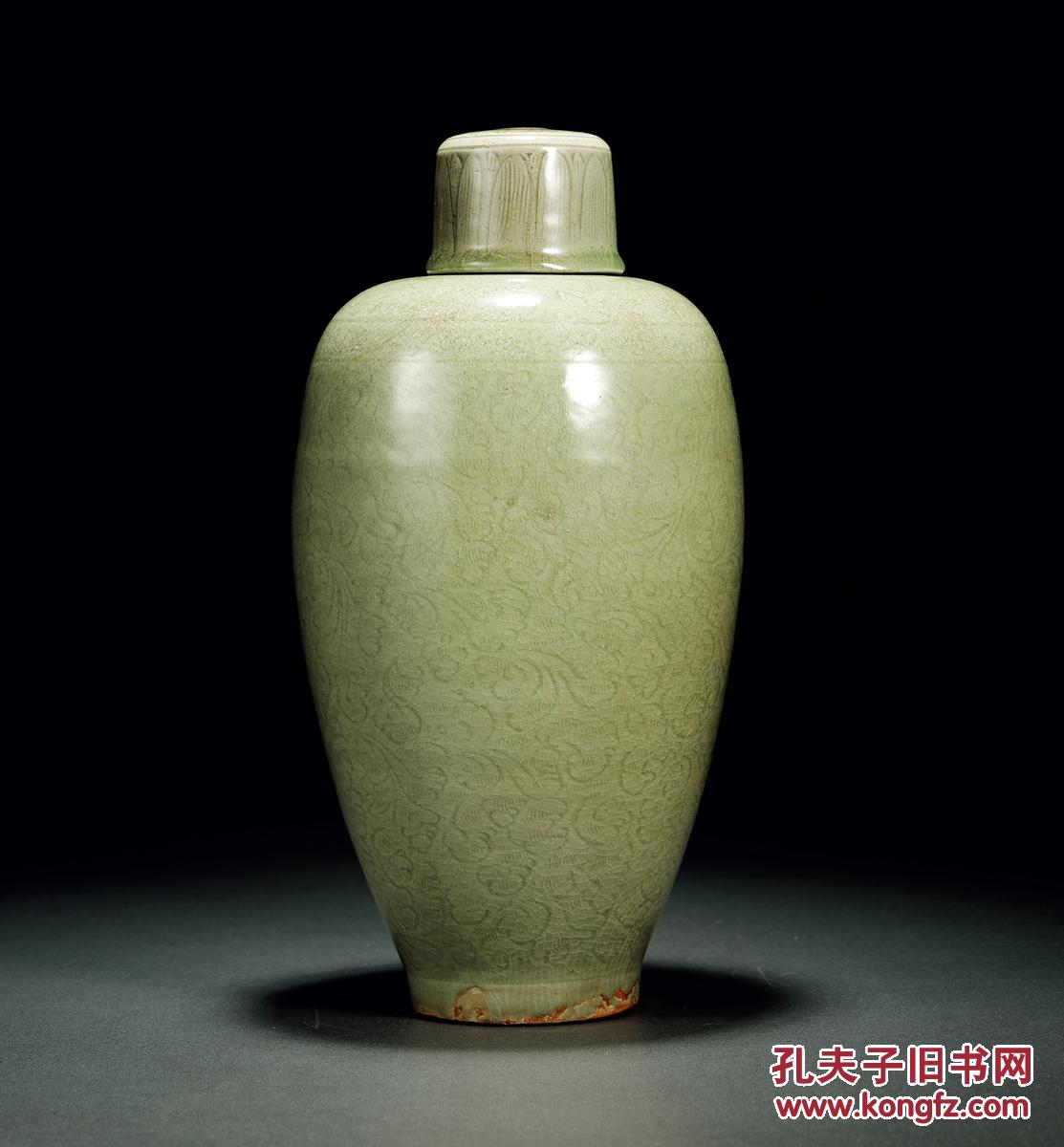 北宋龙泉金村窑缠枝牡丹纹梅瓶