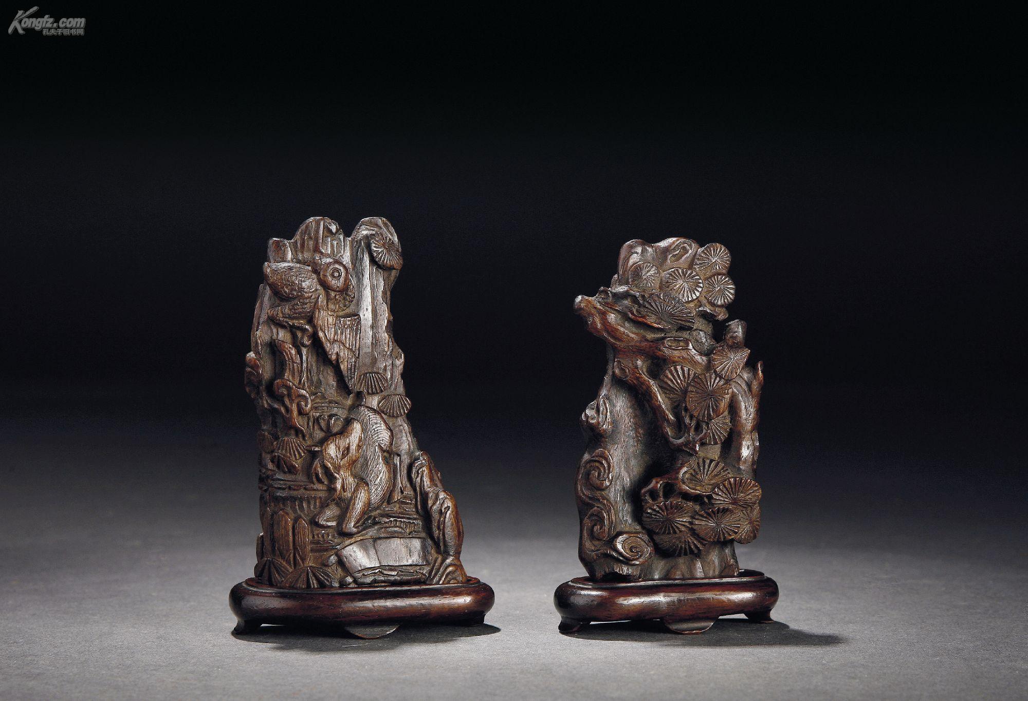 清沉香木摆件一对